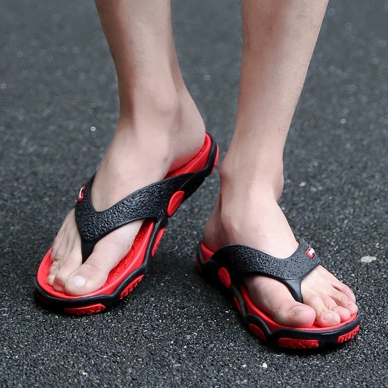 Mens Slippers Lightweight Sandals Summer Flip Flops Breathable Beach Shoes Sandals Men Flip Flops Breathable Men Slides 250408