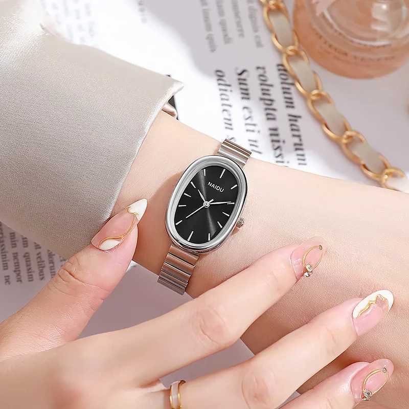 New steel strap oval small dial quartz watch retro minimum temperature watch female student watch direct shippingT250408