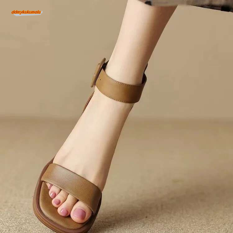 Summer New 2023 Square Hollow Medium Chunky Heel Open Toe Sandals for Outerwear All-match Comfortable Fashion Women's Shoes ddmykukumalu
