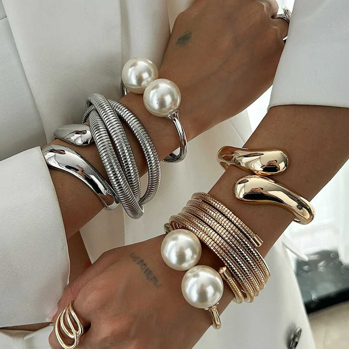 KMVEXO Vintage Layer Geetric Chunky Bangles Gold Sier Color Metal Cuff Open Stacking Bracelet Bangle Streetwear Punk JewelryC250408