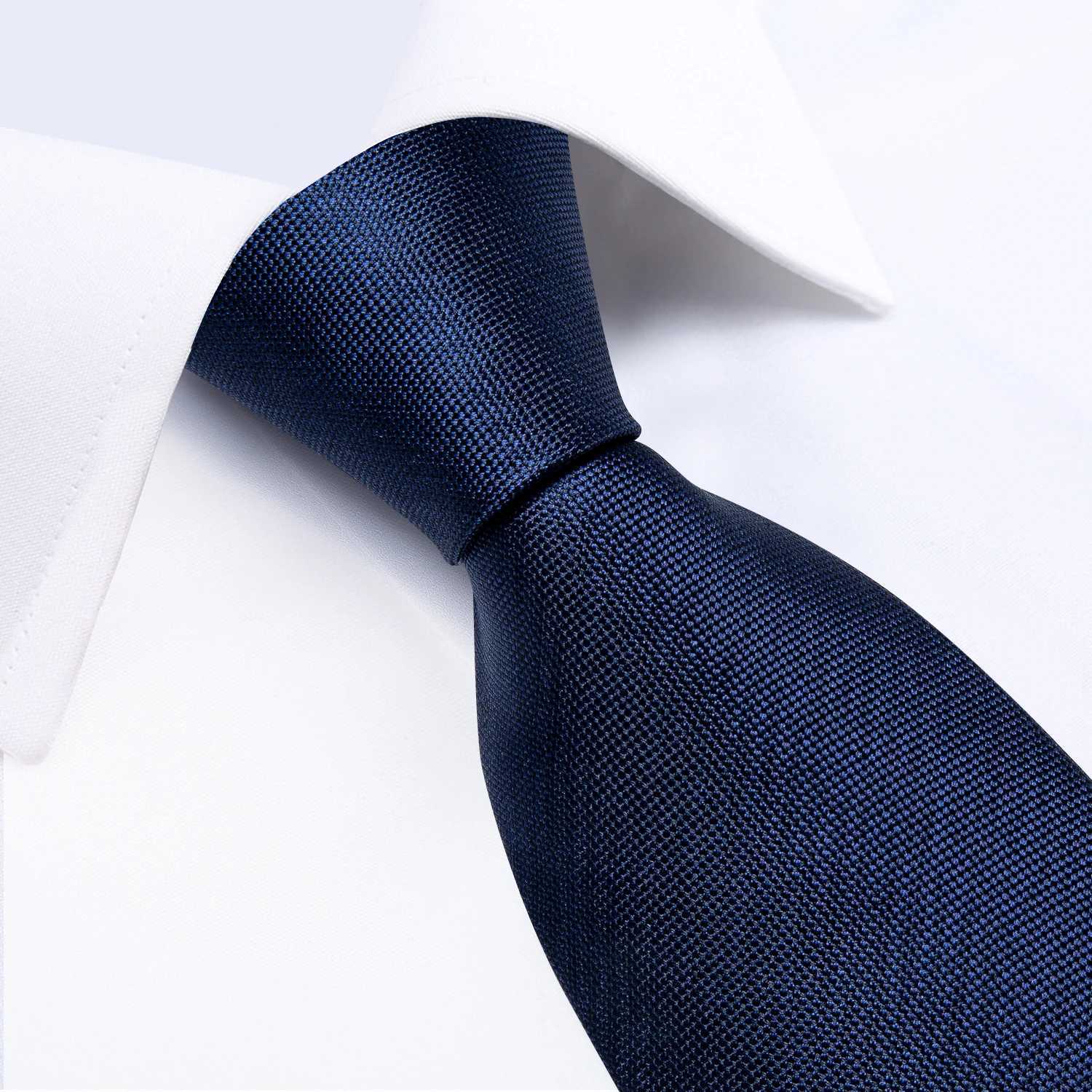 DiBanGu Top Navy Blue Solid Tie for Men 100% Silk Mens Tie Hanky Cufflinks Neck Tie Suit Business Wedding Party Tie Set MJ-7140 X250407