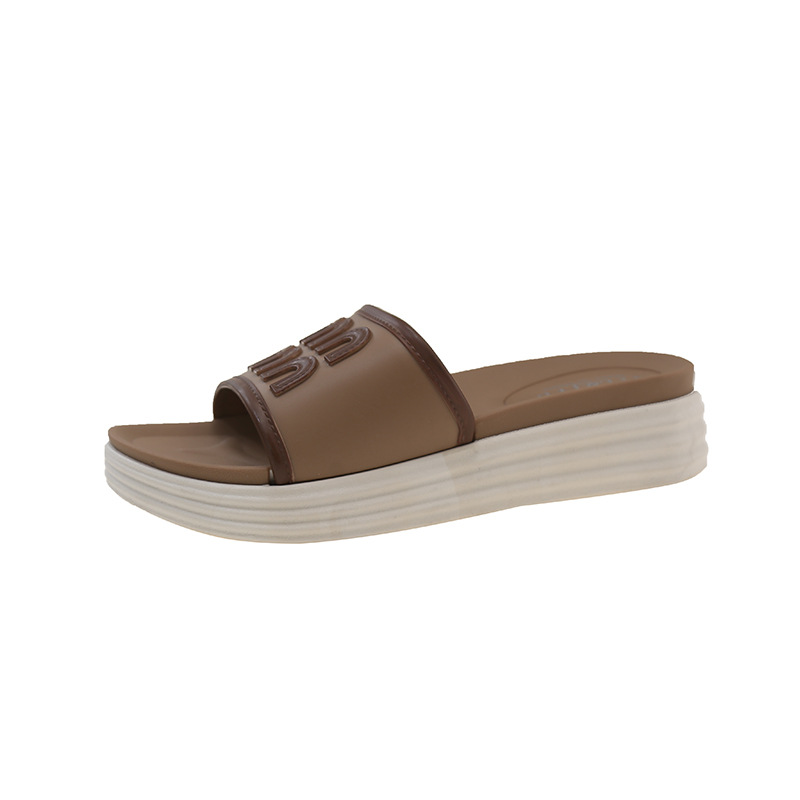 Women 2025 summer new thick bottom letter color outside the home to wear slippers Korean version of all beach flip-flops