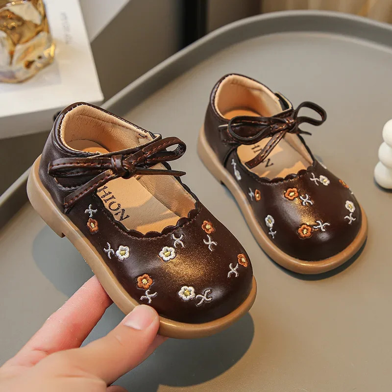 Vintage Floral Mary Jane Low Heel Litte Girls Cosy Shallow Shoes Fashion Embroidery Flowers Princess Dress Shoes Girl G09282 250407