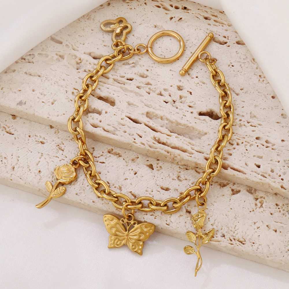316L stainless steel carved queen coin pendant bracelet womens punk lock flower heart-shaped charm chain bracelet jewelry gift Y250408