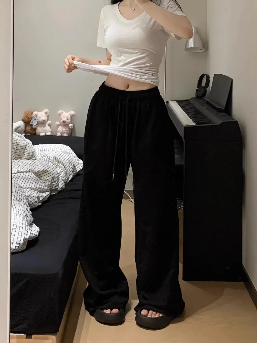 Retro Y2K loose pocket pants fashionable womens solid Harajuku sports retro wide leg casual elastic waist runners Trousers 250407