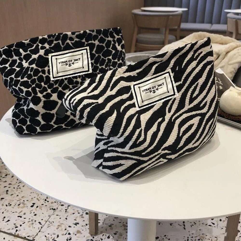 Fashion Leopard Zebra Print Makeup Wash Women s Handbag Hand Held Bag Convenient Large Capacity Storage Bag Ll