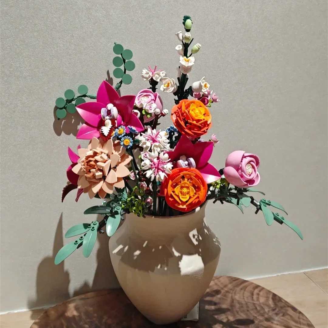 Romantic Pretty Pink Flower BouquetBuilding Blocks Sets 10342 Compatible With Legoed Particles Suitable For Christmas Gifts C251108