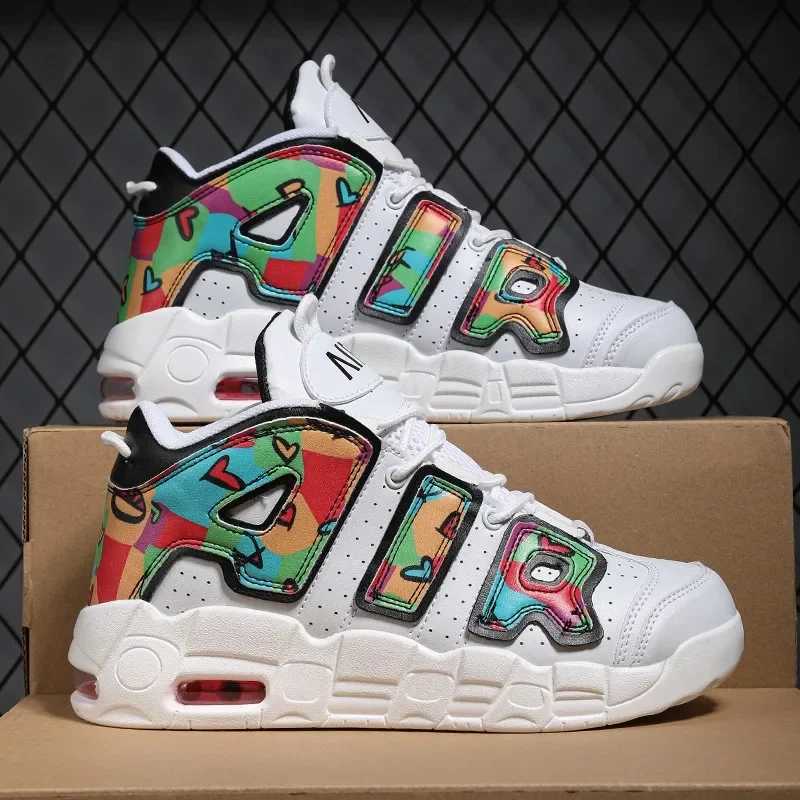 High quality mens sports shoes new running shoes Wen casual and fashionable shoes mens Zapatillas De Hbre breathable shoes Y250408