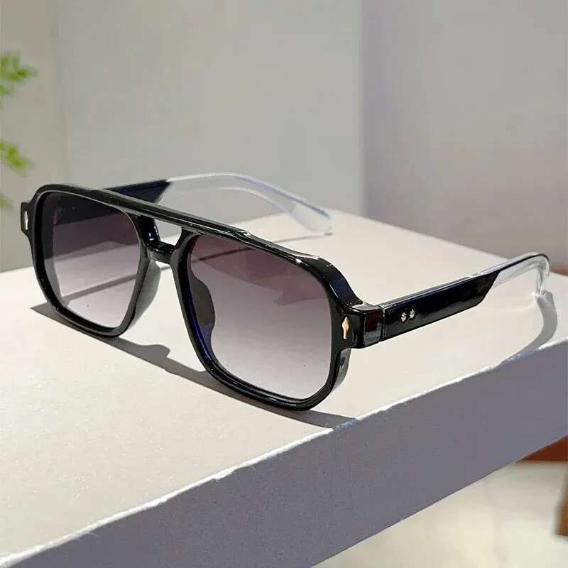 Vintage Double Bridges Men Square Sunglasses Fashion Green Ocean Lens UV400 Eyewear Women Trending Rivets Sun Glasses