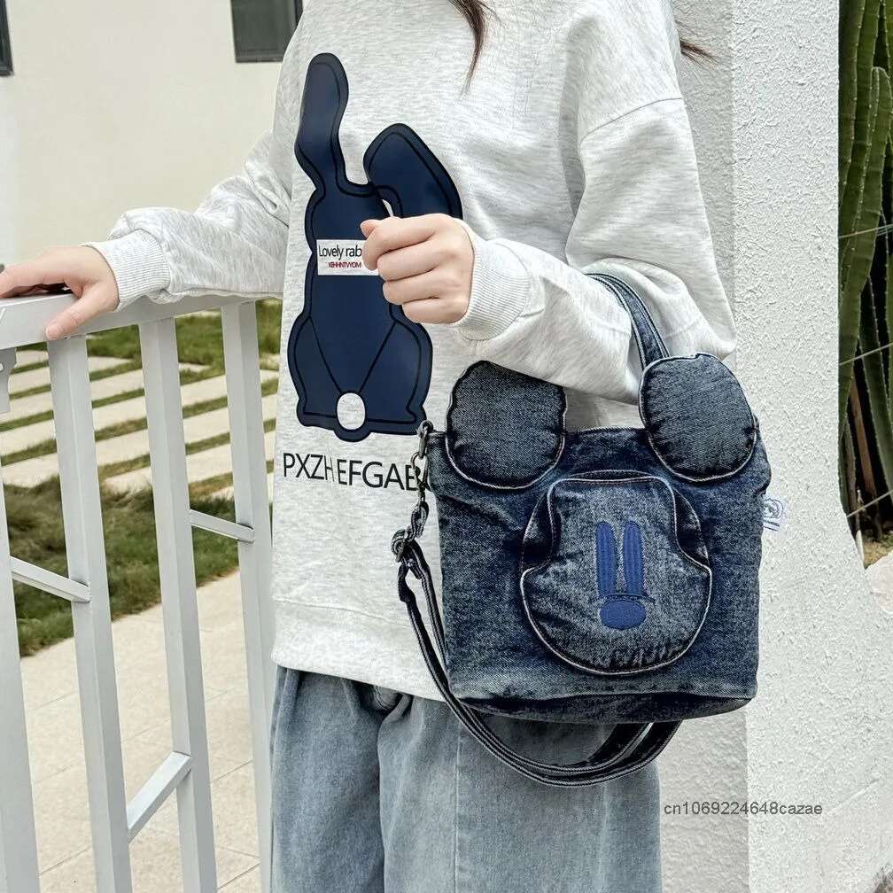 Unique Design Handbag New Washed Denim Tote Versatile Korean Version Vintage Large Capacity 2025 Shoulder Bag