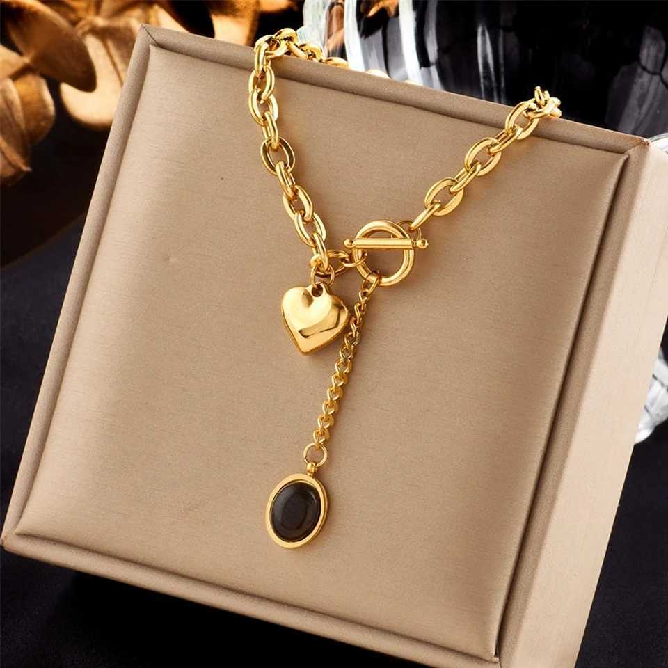 Yupsk 316L stainless steel heart-shaped black stone pendant necklace suitable for women OT buckle chain Versatile jewelry gift Y250408