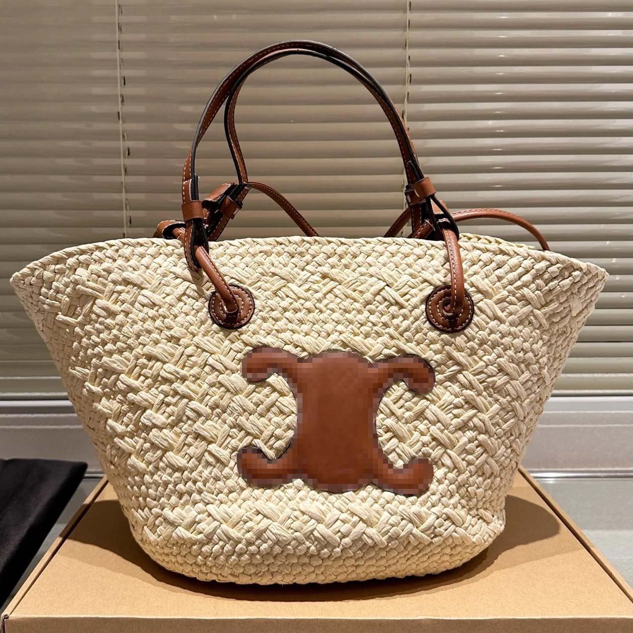 Beach Bag Summer Woven Bag Designer Bag Lafitte Grass Woven Shoulder Bag Women's Essential Travel Shopping Bag Commuting Large Capacity Non Collision Handbag a1