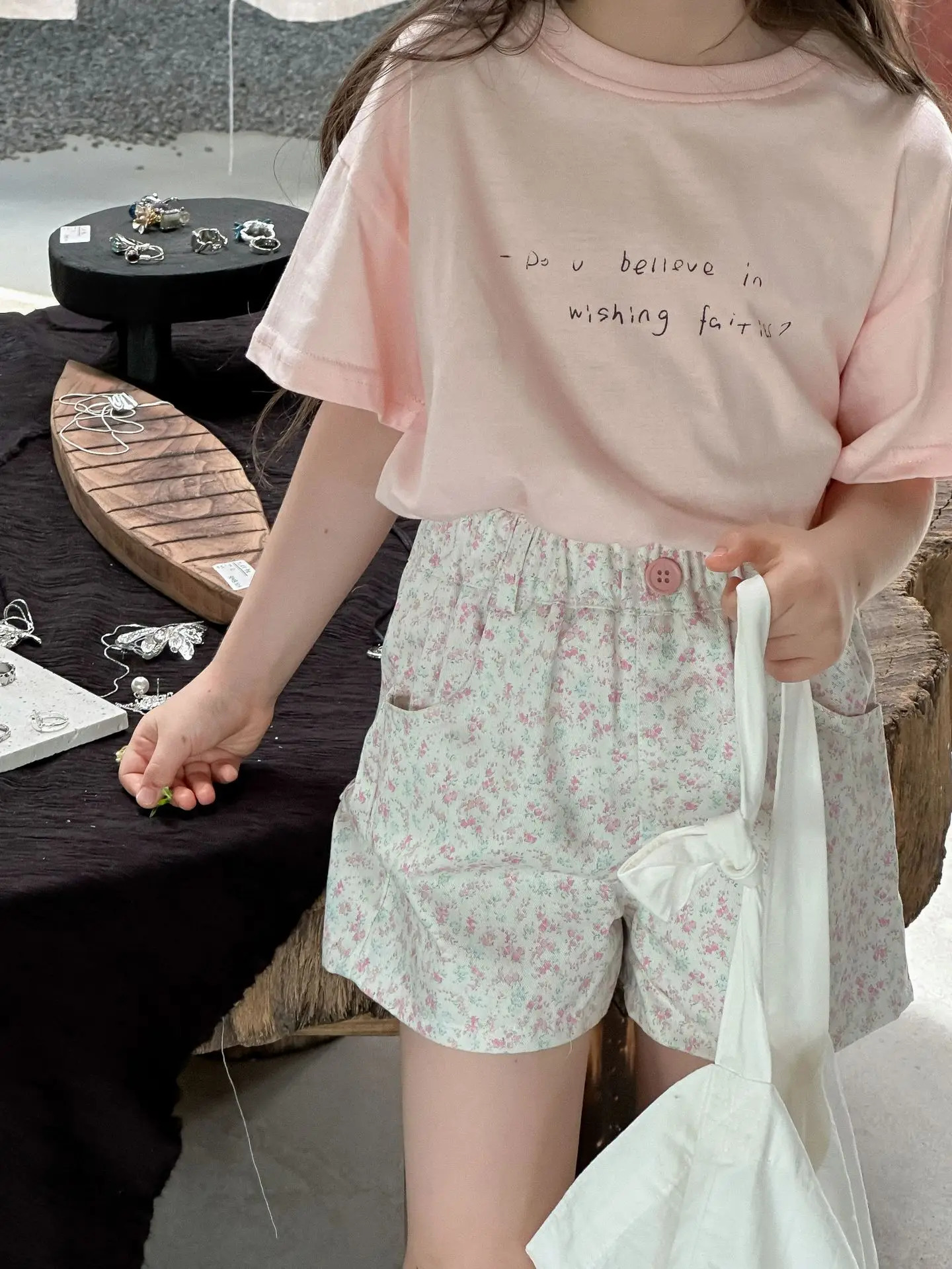 Summer Girls Shorts Cute Heart Shaped Printed Childrens Flower Shorts Cotton Baby Girls Casual Clothing Childrens Shorts 250408