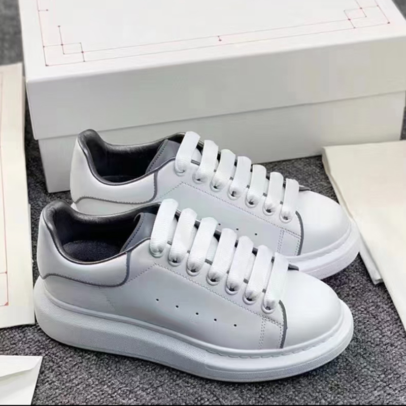 Newest Espadrille Casual Shoes Leather Lace Up black white Sole Espadrilles Oversized Velvet Suede Platform Flat Sneakers Men Women Athletic Hoes Designer Shoes