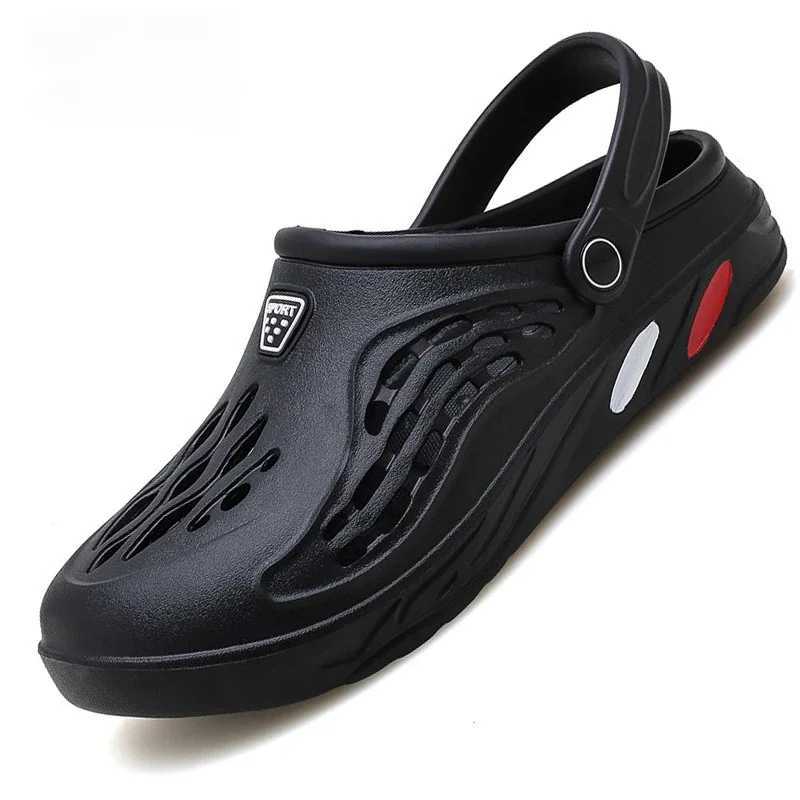 New Arrival New Mens Summer Sandals Mens Hole Sandals Hollow Breathable Flip Sandals Fashion Beach Slippers Large Size 49 T250407
