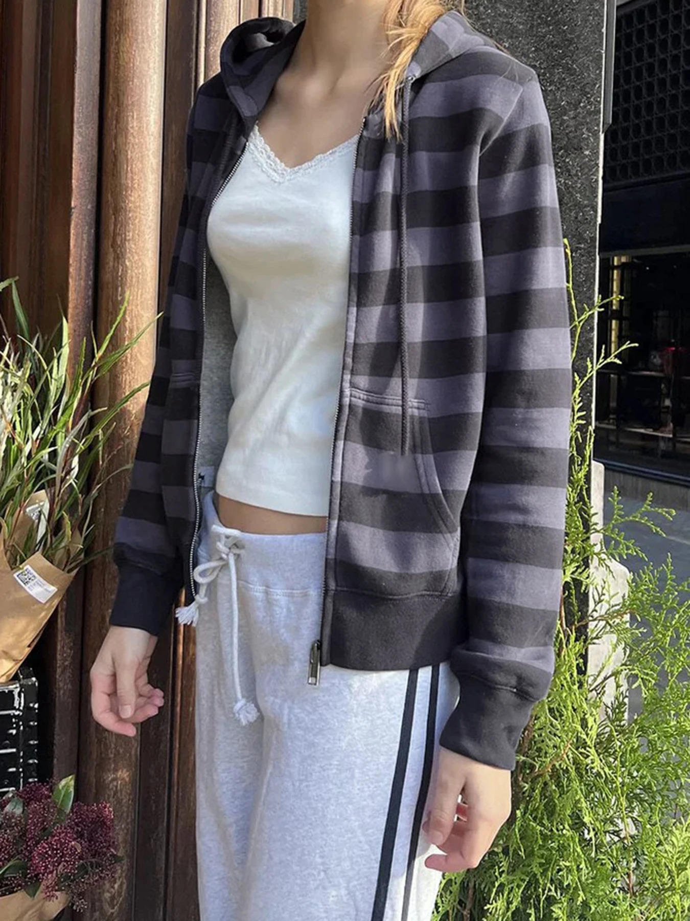 IAMSURE casual streetwear striped zipper hooded sweatshirt loose long sleeved sportswear womens autumn winter fashion women 250407