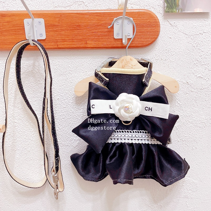 free shipping Designer Clothes Dog Harness Leash Set Puppy Cats Cute Floral Bowknot Princess Birthday Dress for Small Pet Dogs Kitten Outfits Apparel 