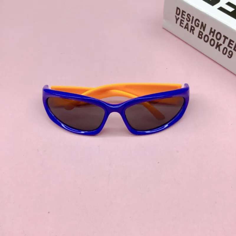New Children's Small Frame Oval Sunglasses Girls' Sports Sun Glasses Outdoor Cycg for Boys Eyewear UV400 Gafas De Sol