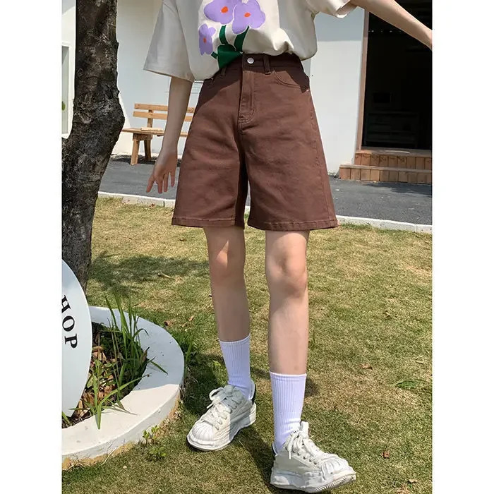 Brown Denim Shorts Womens Summer Ins American Style Vintage High-Waisted Slimming Straight-Leg Trendy Cotton Material 250408