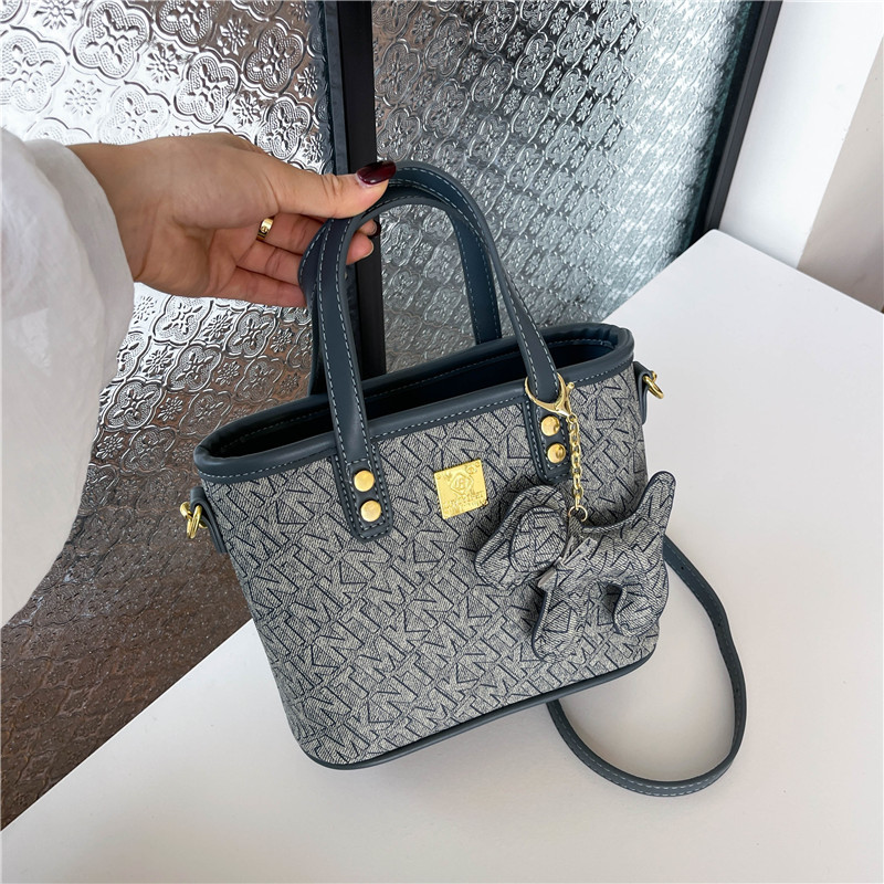 Basket bag women's new handbag temperament women bucket bag shoulder crossbody bag 2025s hot