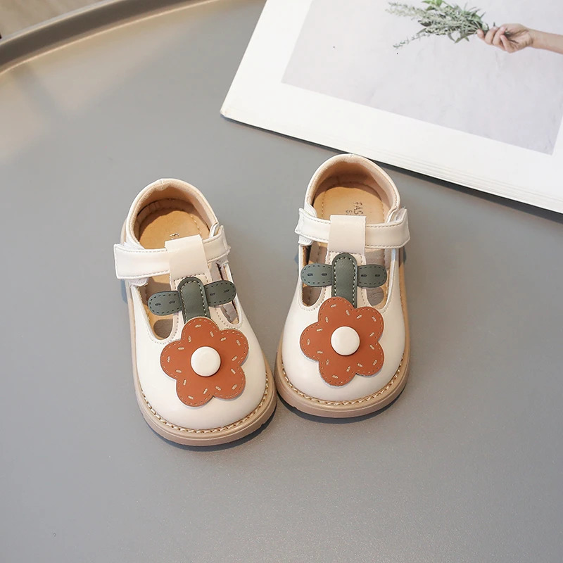 Baby Girls Spring Cartoon Pattern Princess Shoes Kids Sweet Hollow Breathable Casual Shoes Childrens Hundred Non-slip 21-30 250407