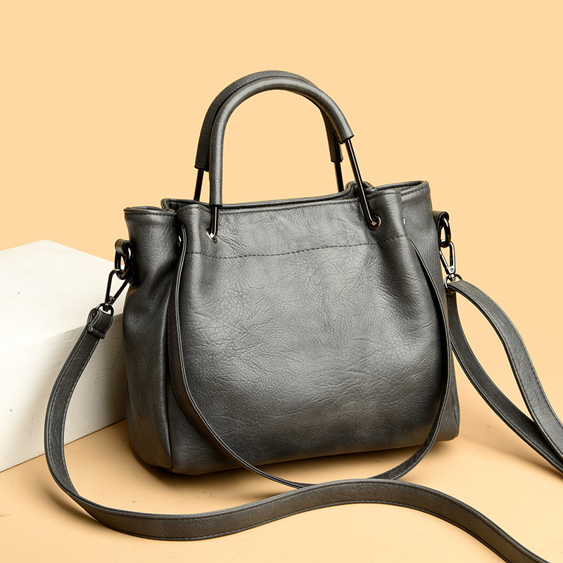 Large Capacity Bucket Bag Women's Retro Fashion Soft Leather Design Bag Commuter Single Shoulder Crossbody Tote