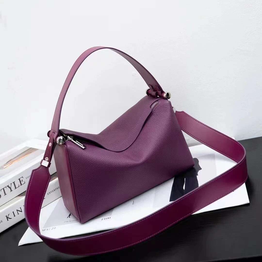 New Soft Couch Pillow Boston Bag 100% First Layer T Cow Leather Women's Handbag Simple Wide Strap Commuter Female Tote