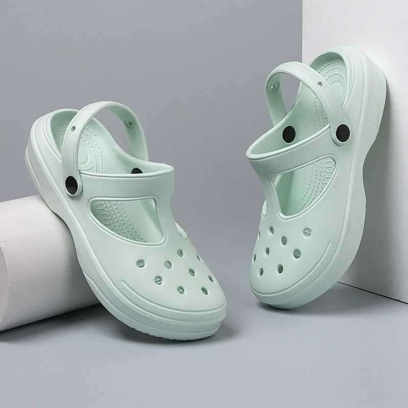 Summer comfortable womens slippers lightweight anti slip beach sandals womens Fi white EVA waterproof garden shoesXJ250407