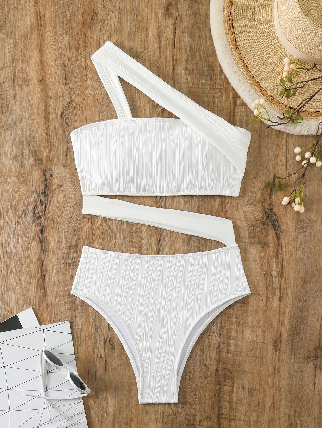 Dongdumaoyi Sexy One Shoulder Bikinis Sets Women White Hollow Out Push Up High Waist Swimsuit Summer Bathing Suit Two Piece Swimwear