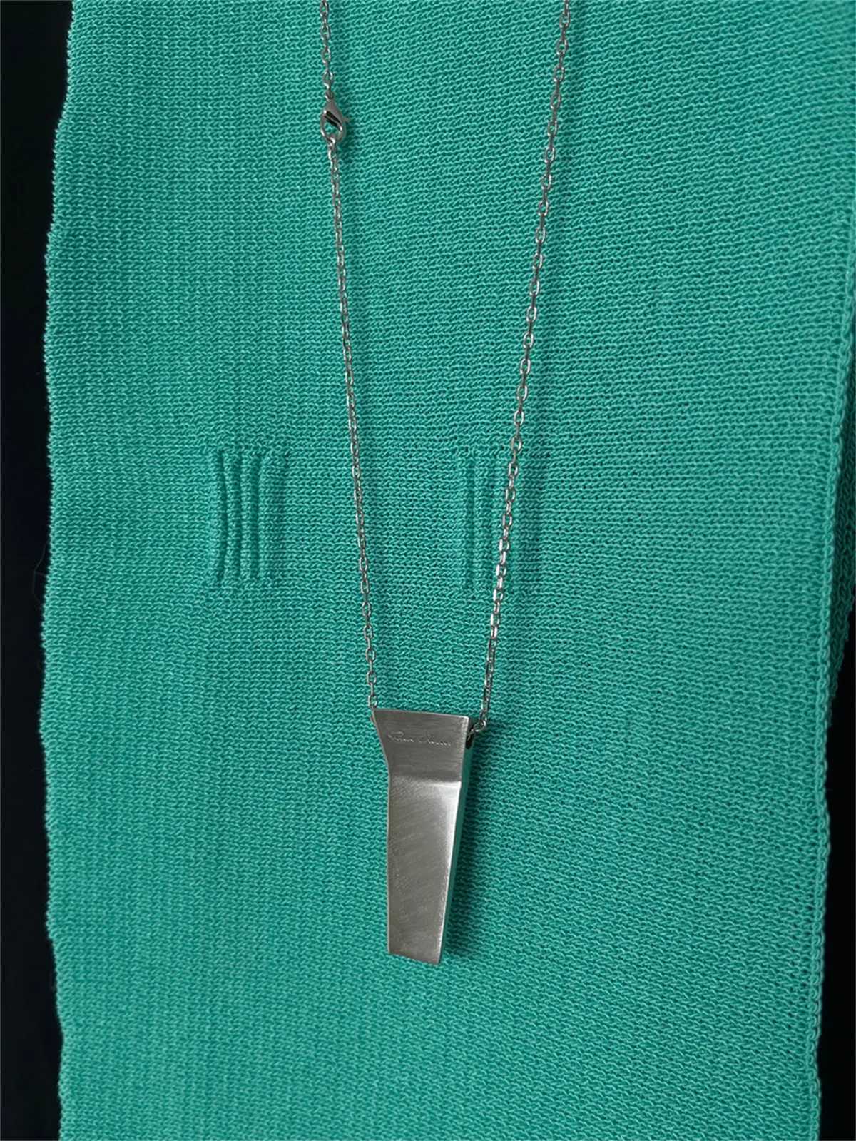 Geometric Split Tooth Pendant NecklaceC250407
