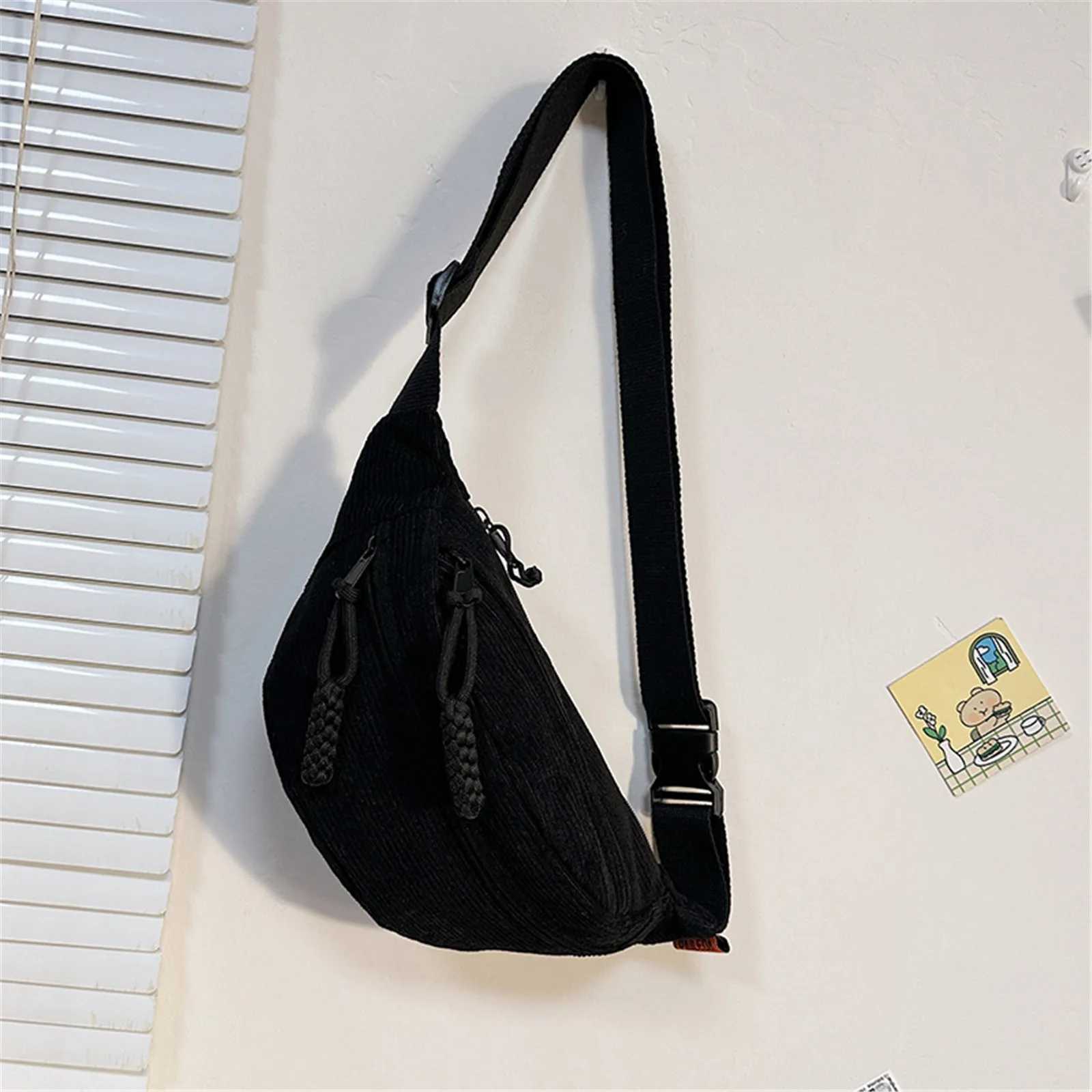 New casual denim belt bag suitable for women simple and fashionable Fanny Pack womens banana waist bag hip wallet shoulder cross chest bag Z250407