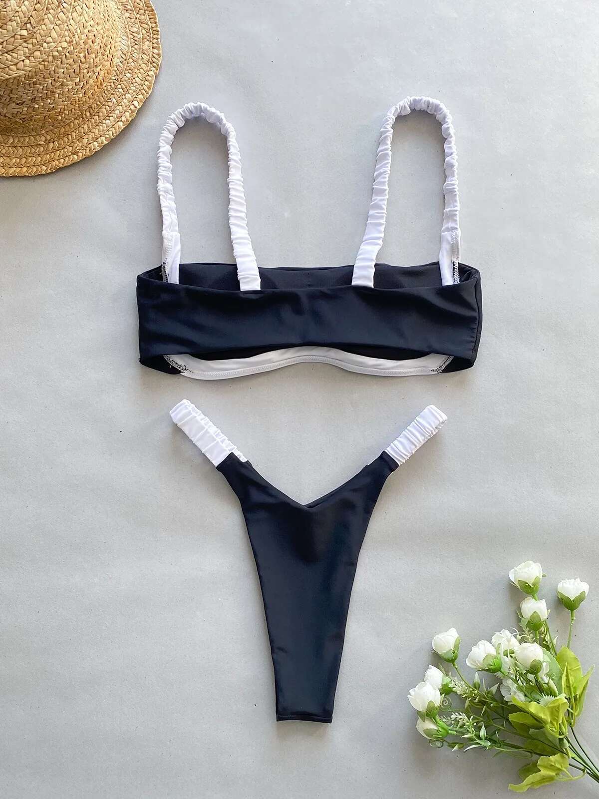Dongdumaoyi New Black White Splicing Bikini Set Women Sexy Bandeau Push Up Micro Swimsuit Summer Bathing Suit Pleate Thong Swimwear