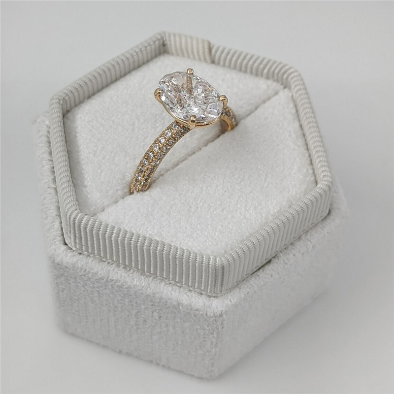 Jewelry Real Gold Womens Engagement Diamond Ring 4.0 Carat Cushion Cut Lab Diamond Gold Ring For Women Three Row Half Pave Wedding