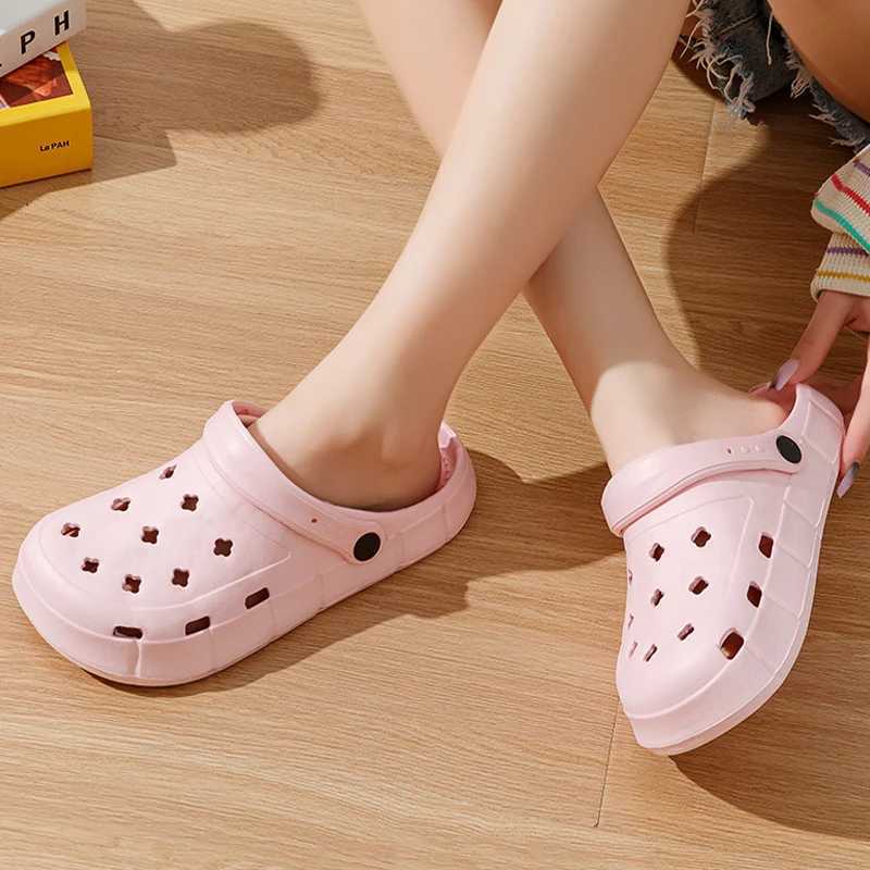 New Arrival Womens Waterproof Slide Summer Outdoor Womens Slide EVA Soft Bottom Garden Shoes Indoor Solid Color Slide Hole Shoes T250408