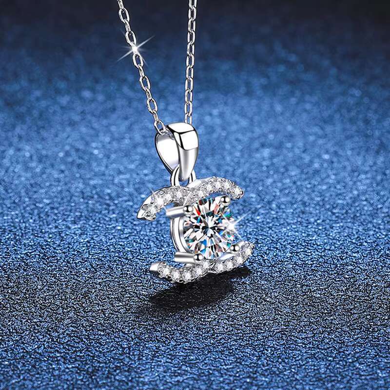 Fine Jewelry S925 Sterling Silver 1 CT D Color Moissanite Pendant Necklace for Women Engagement Jewelry
