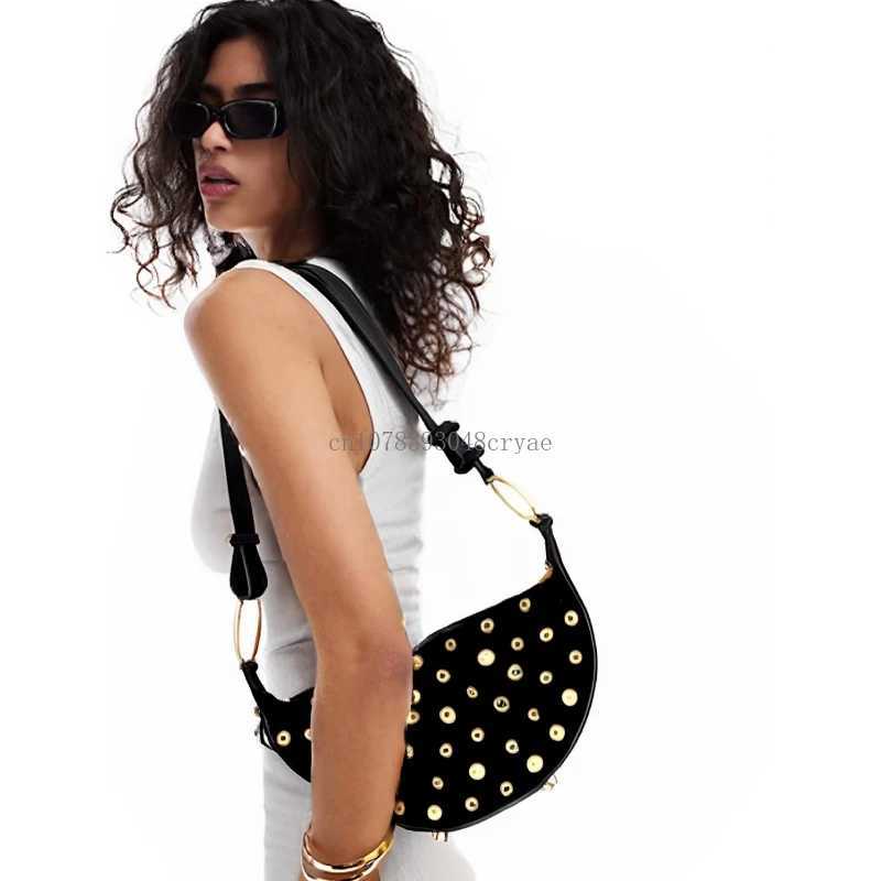New Arrival FAshion bag Korean womens shoulder bag womens handbag womens handbag casual Retro Rivet dot bottom bag T250407