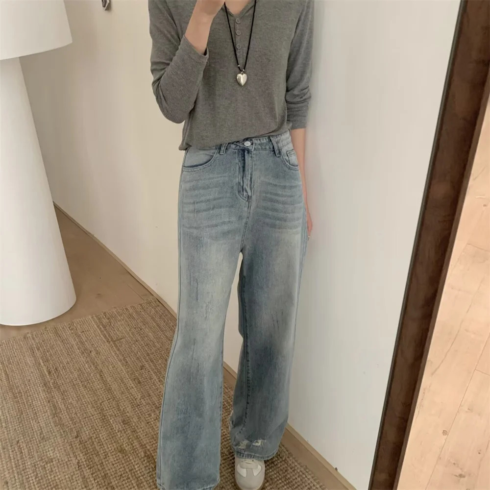 Womens Clothing with European and American Style Casual Elegant n Avant garde Personalized Tear off Jeans 250407
