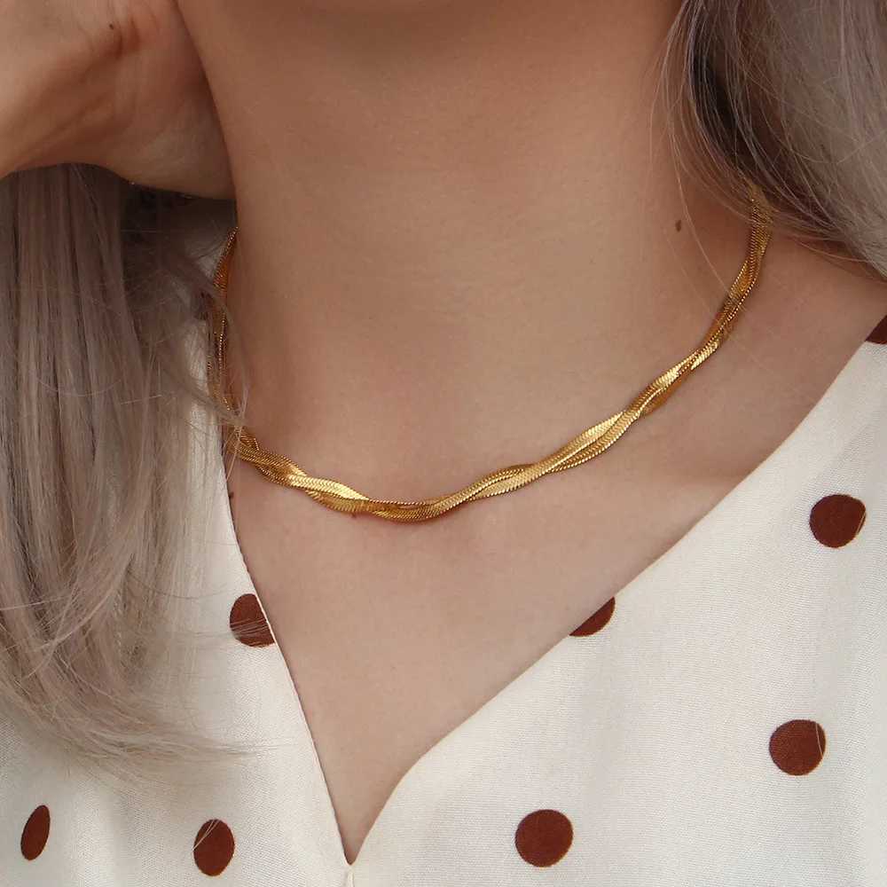 Gold plated waterproof woven new style chain necklace bracelet set wholesale stainless steel jewelry Y250408