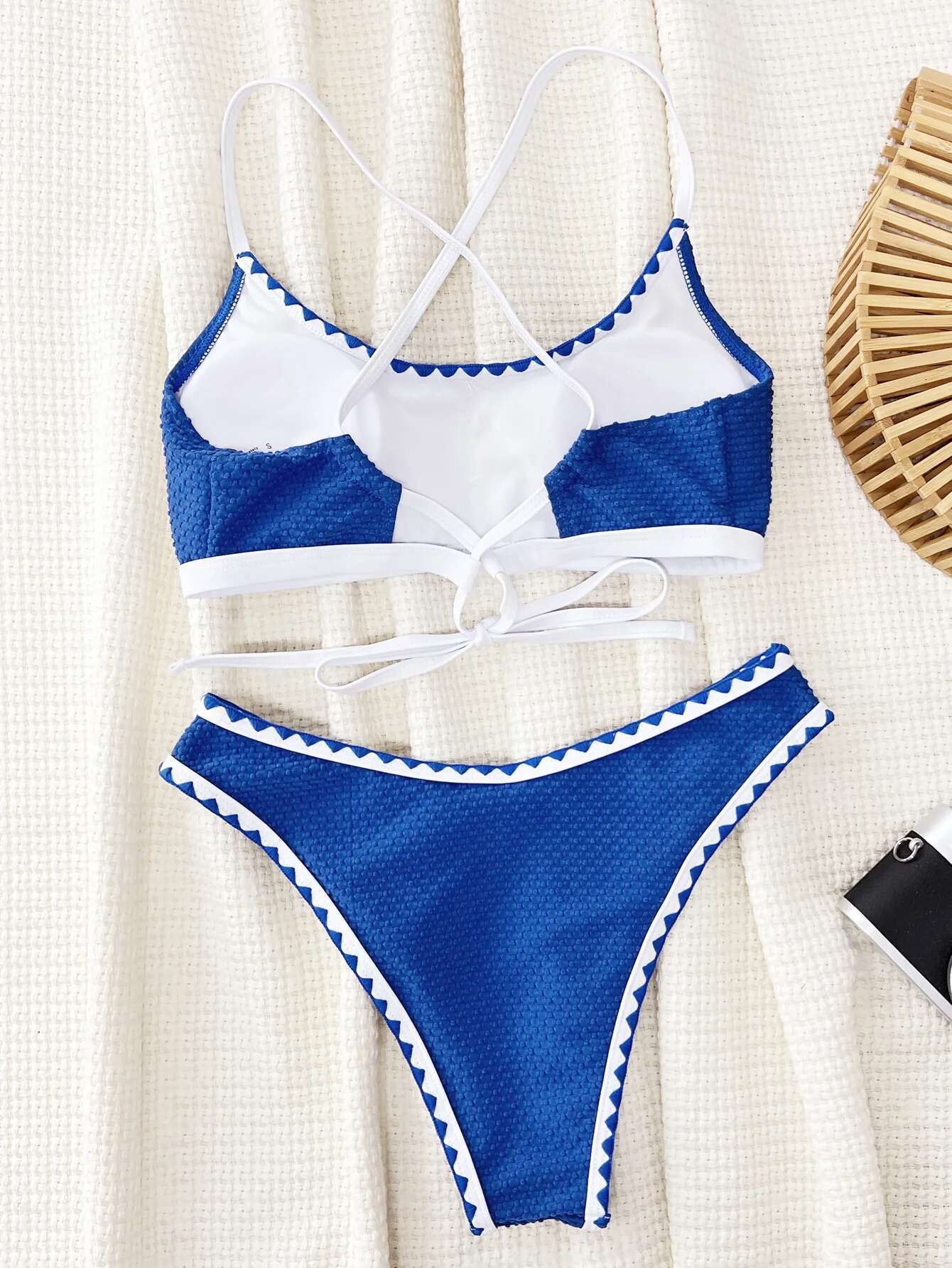 Dongdumaoyi Sexy Blue Contrast Bikini Women Halter Push Up Padded High Waist Swimsuit Summer Bathing Suit Two Piece Swimwear Biquini