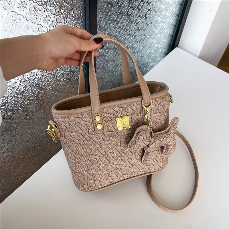 Basket bag women's new handbag temperament women bucket bag shoulder crossbody bag 2025s hot