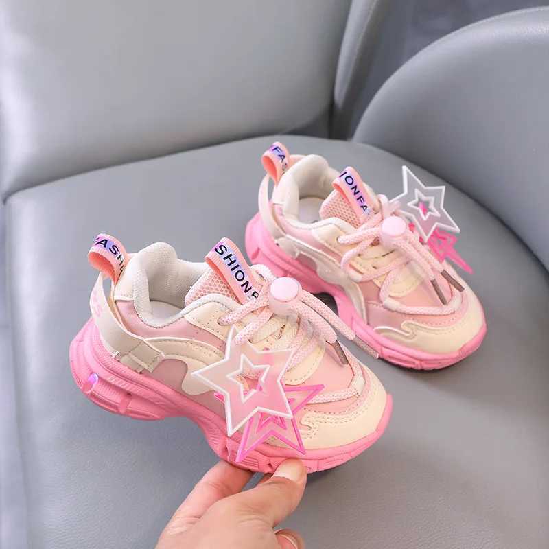 Childrens luminous sports mesh shoes childrens LED dad shoes girls luminous light breathable sports shoes boys luminous light sports shoes W250407