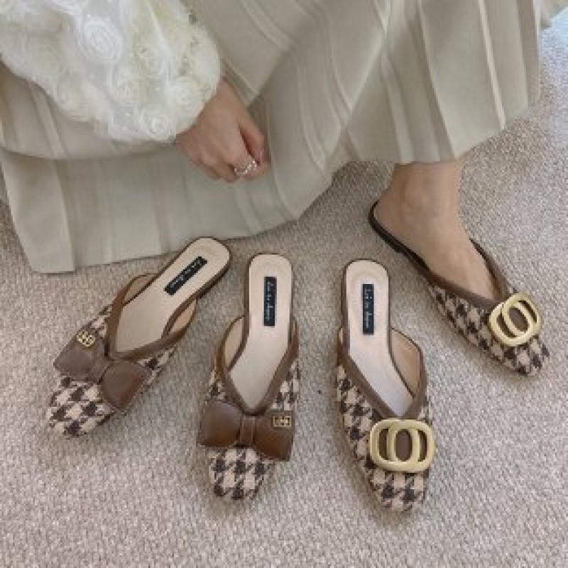 Baotou Half Slippers free Shipping Designer Sharp pointed sandals Flat slippers No follow-up sandals Wearing casual shoes outside 2025