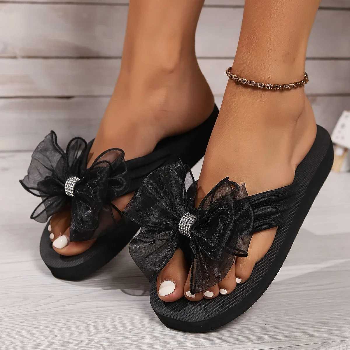 2024 Womens Slide Bow Summer Sandals Indoor and Outdoor Beach Shoes Summer Womens Slide Flip Platform SlideXJ250407