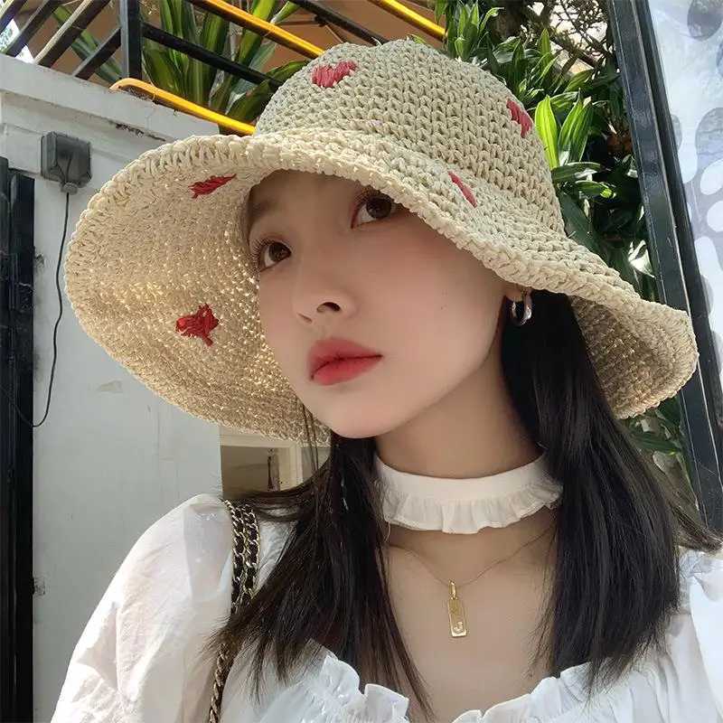 RH Wens Vacation isure Red Love Crochet Handmade Straw Hat Breathab Panama Paper Grass Summer Bucket Sun HatC250407