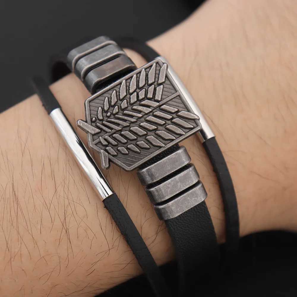 New Punk Cartoon Anime Attack nt Bracelets for Wen and Men Style Creative Bracelet Trend Personty Hand Jewelry GiftC250408