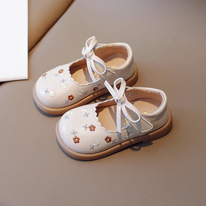 Little Girl Embroidered Flower PU Leather Shoes Childrens Solid Color Mary Jane Flats Baby Versatile Princess Dress Shoes 21-30 250407