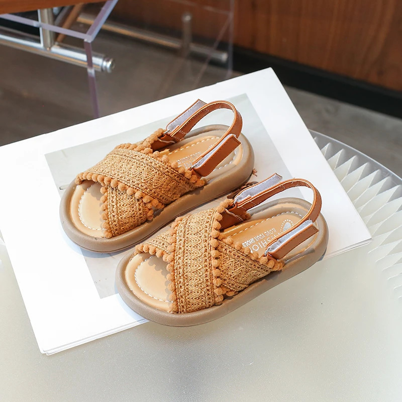 Girls Summer Beach Shoes Ethnic Style Kids Casual Sandals Soft Sole Fashion Children Retro Princess Shoes Summer 250407