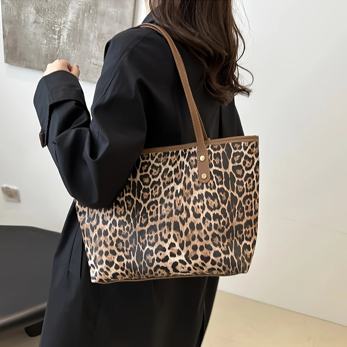 Leopard Soft Shoulder Bag Retro Animal Print Large Capacity Handbag with Purse Fashion Casual Style Shopping Tote Bag 251107