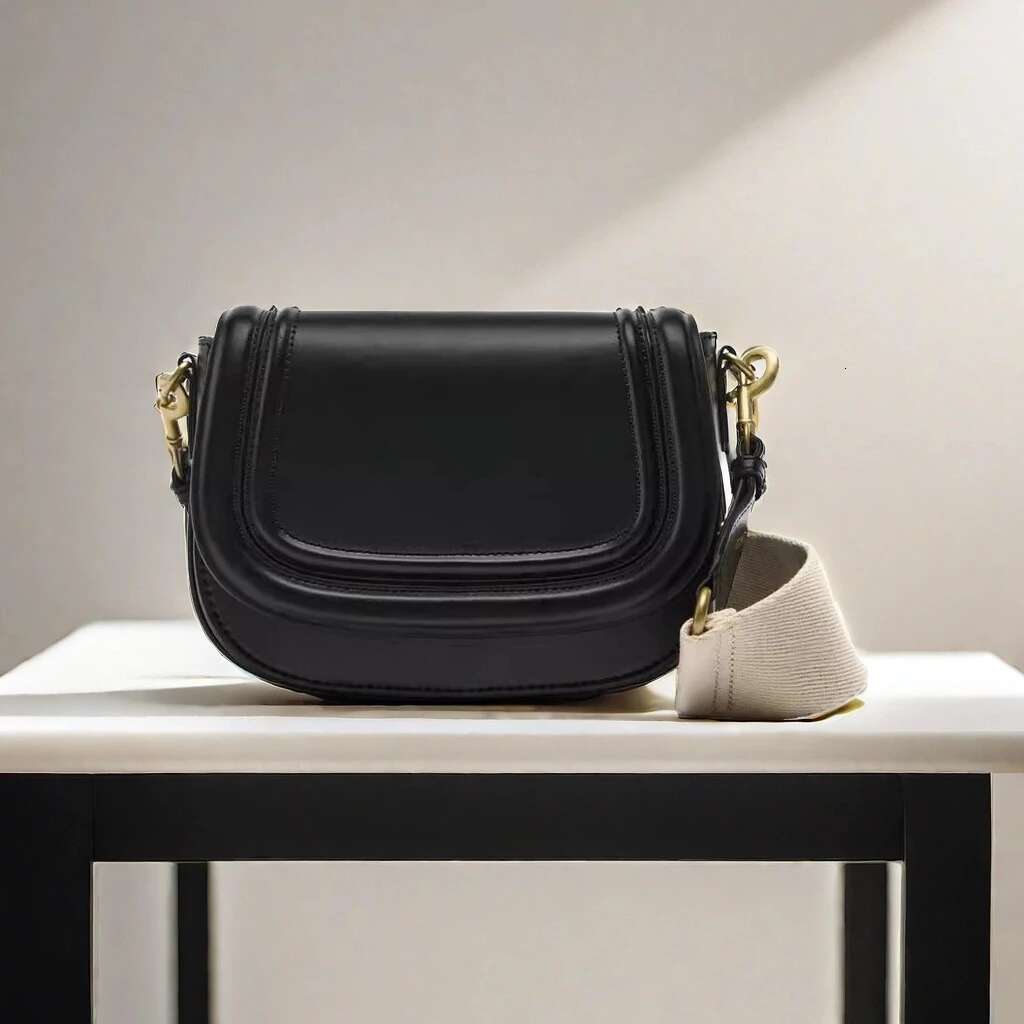 NEW Leather Saddle Armpit Bags For Women 2024 Summer Chain Shoulder Crossbody Bag Ladies Vintage Underarm Handbags Bolsa