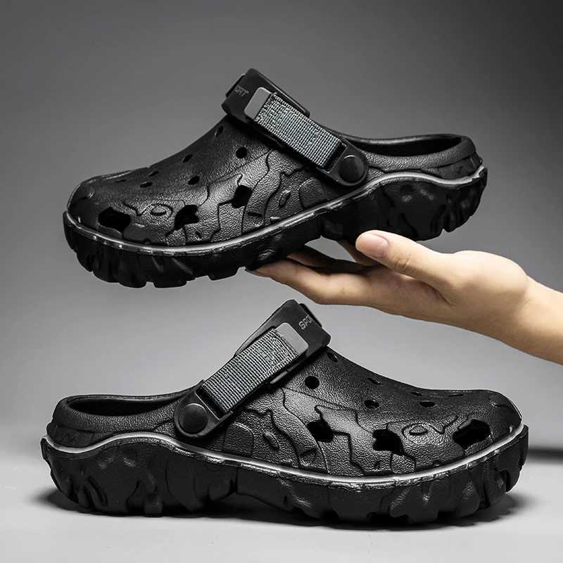 New Arrival Large size 47 summer mens slippers fashionable outdoor garden slippers mens hole shoes casual shoes water shoes comfortable home soft slip